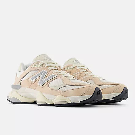 New Balance 9060 — Sea Salt / Pesca