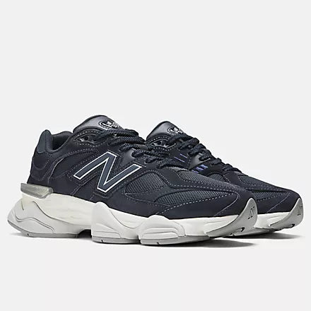 New Balance 9060 — Obsidian (Blu Navy Scuro)