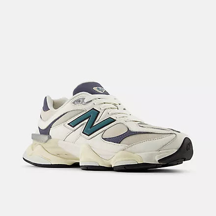New Balance 9060 — Sea Salt / Verde Acque