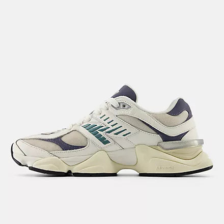 New Balance 9060 — Sea Salt / Verde Acque