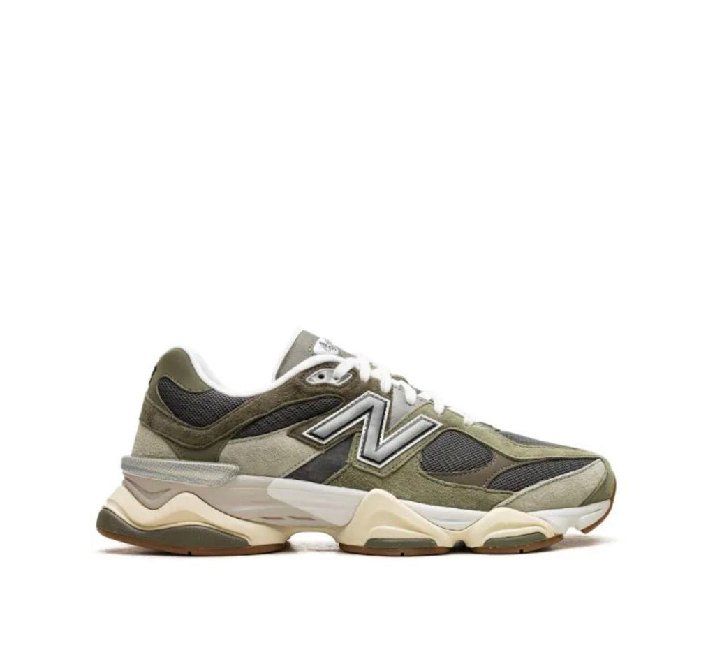 New Balance 9060 — Oliva / Carbone