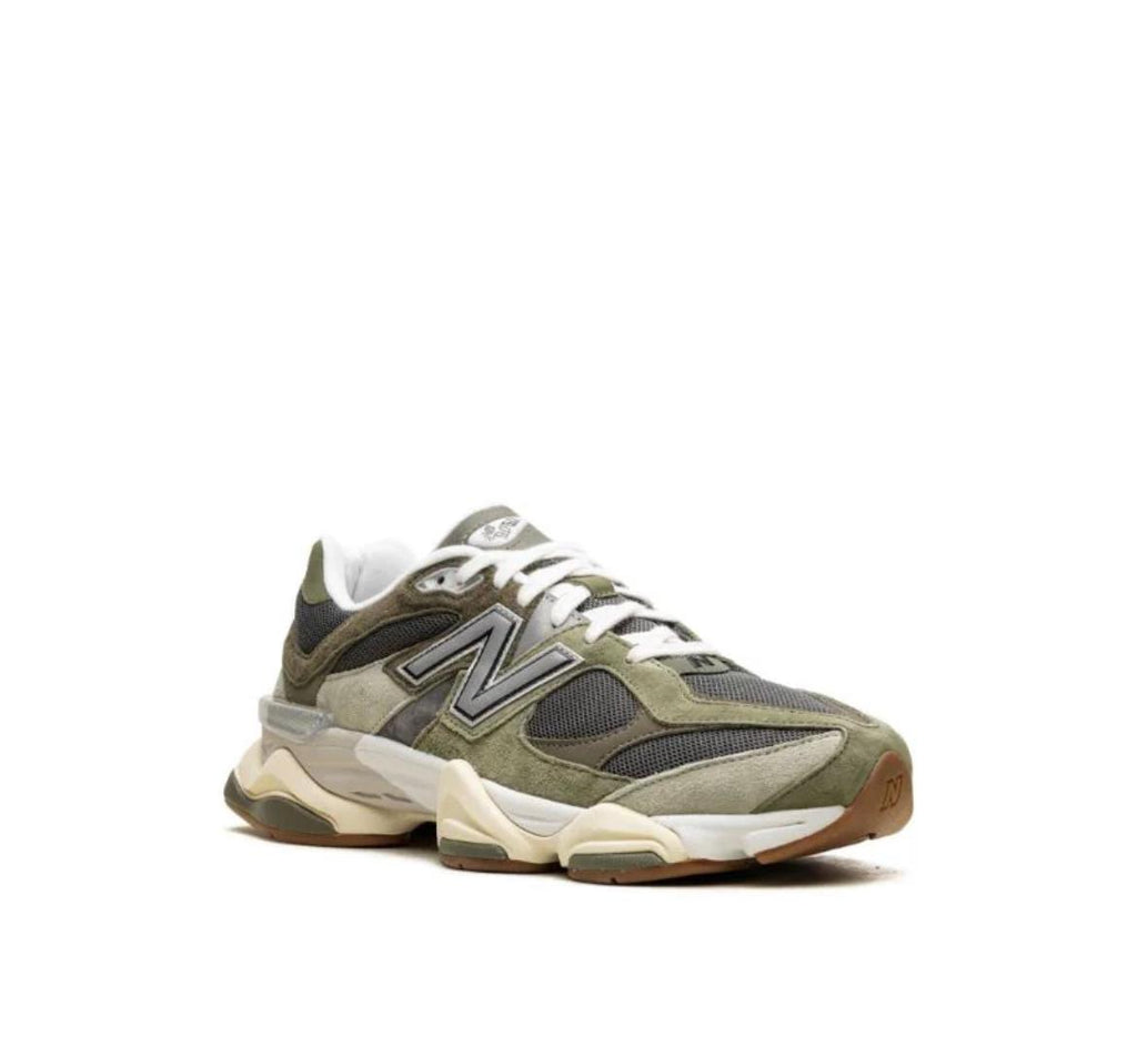New Balance 9060 — Oliva / Carbone