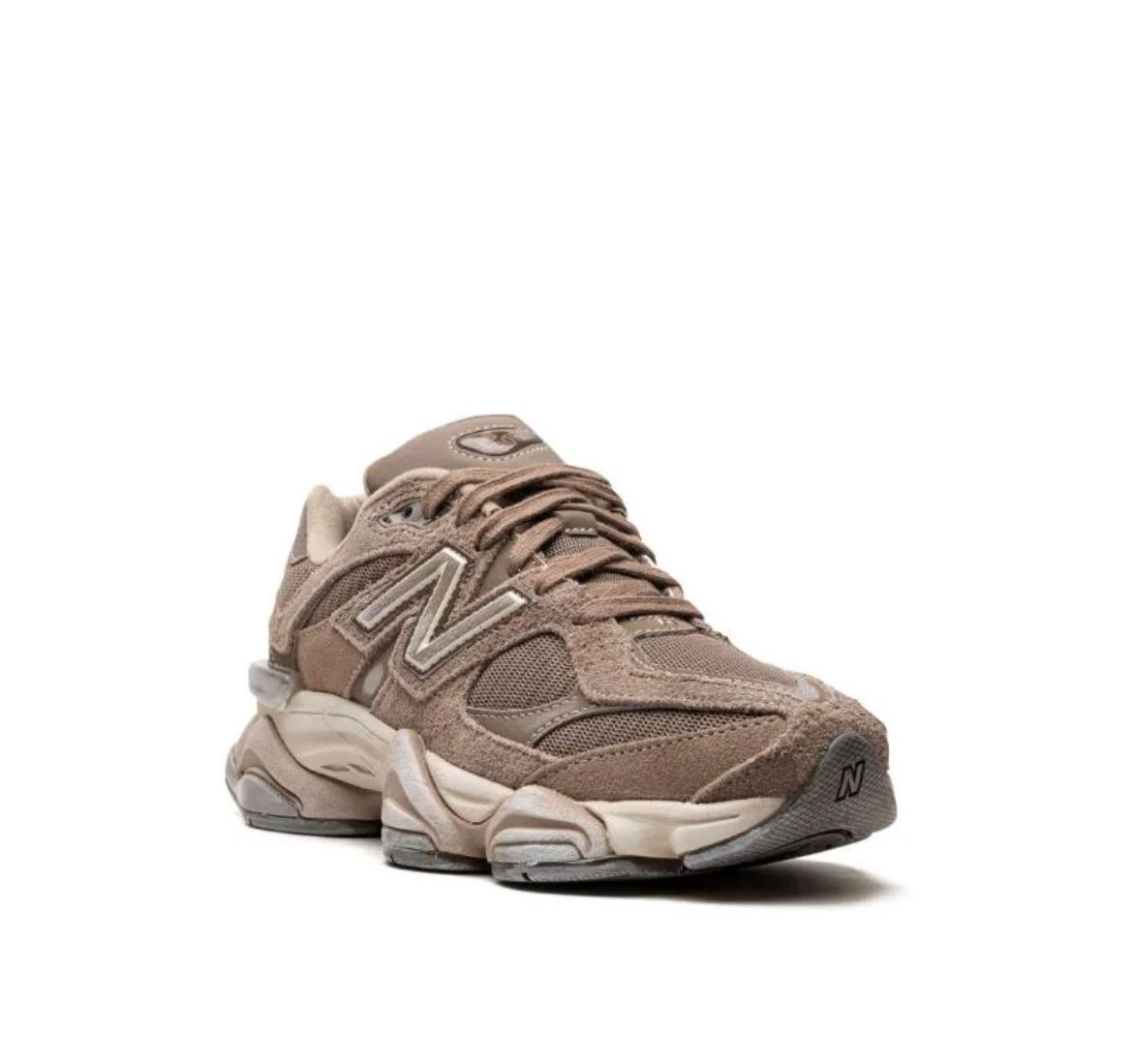 New Balance 9060 — Mushroom (Marrone/Marrone chiaro)