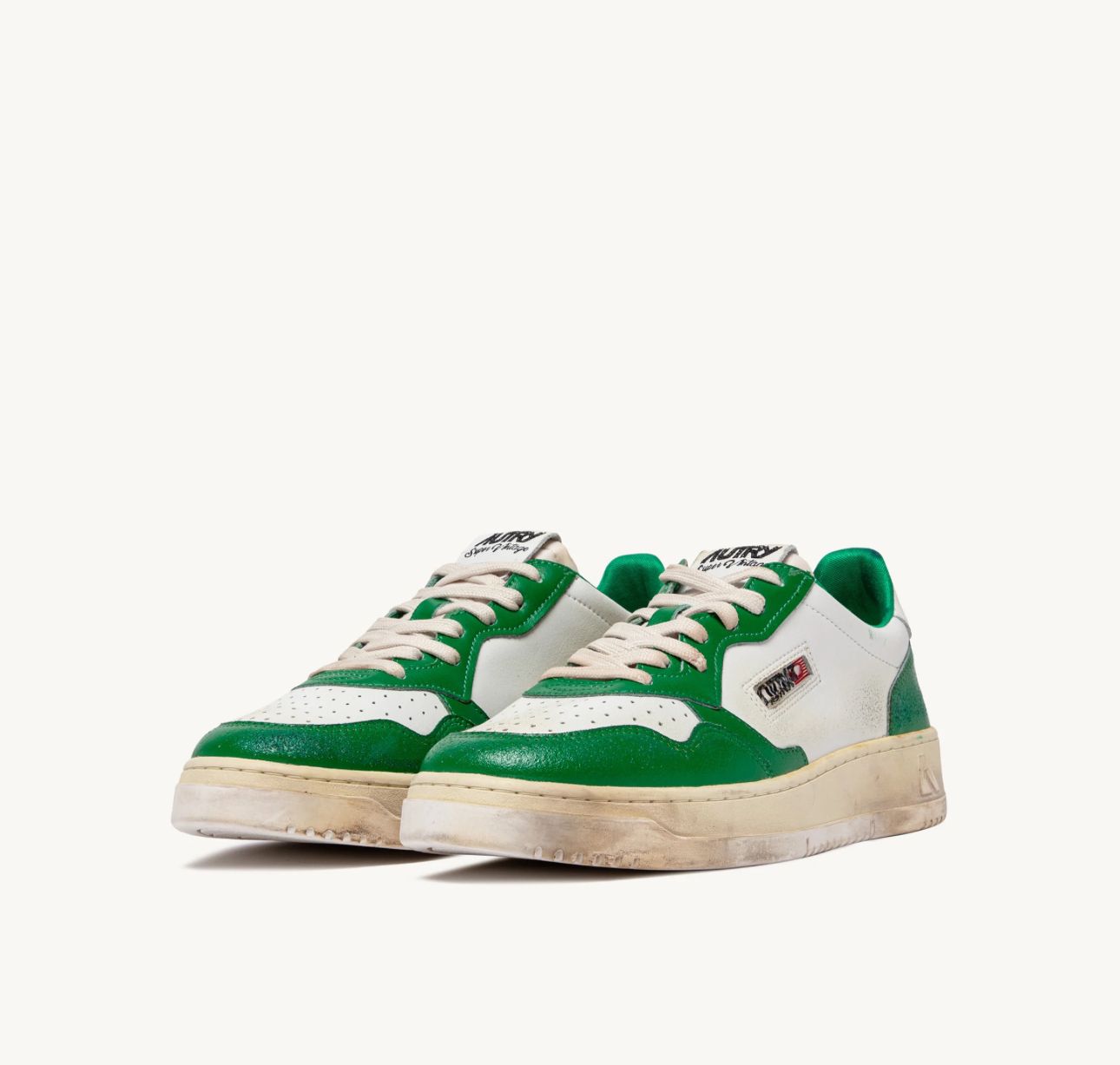 SNEAKERS MEDALIST