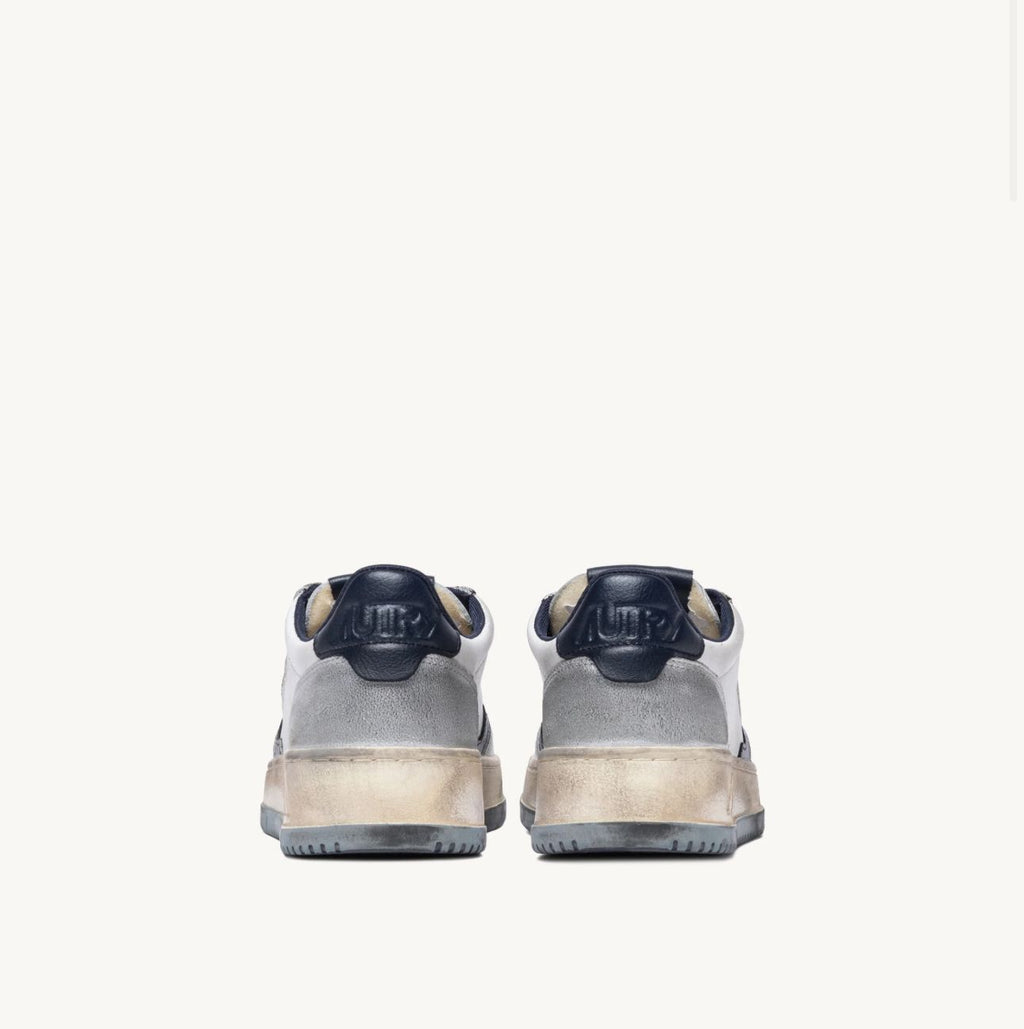 Autry Medalist Super Vintage — White / Silver